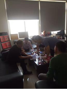 文萊JO殼牌閥門維修服務(wù)公司設(shè)備負責人吳漢民一行來浙江優(yōu)機機械科技有限公司現(xiàn)場